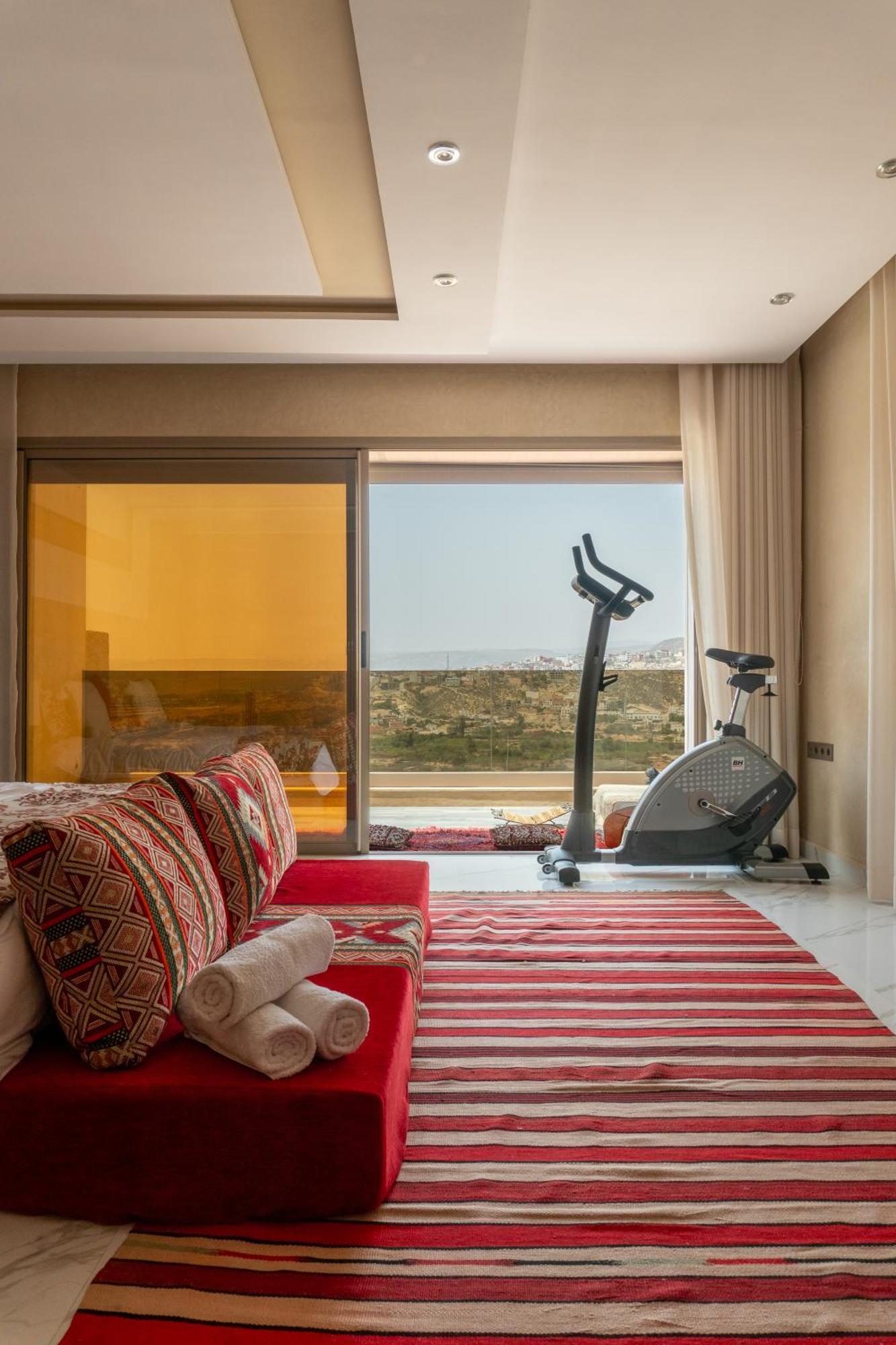 Ostello Tayyurt Surf Camp Tamraght Aourir Imi Mikki Esterno foto